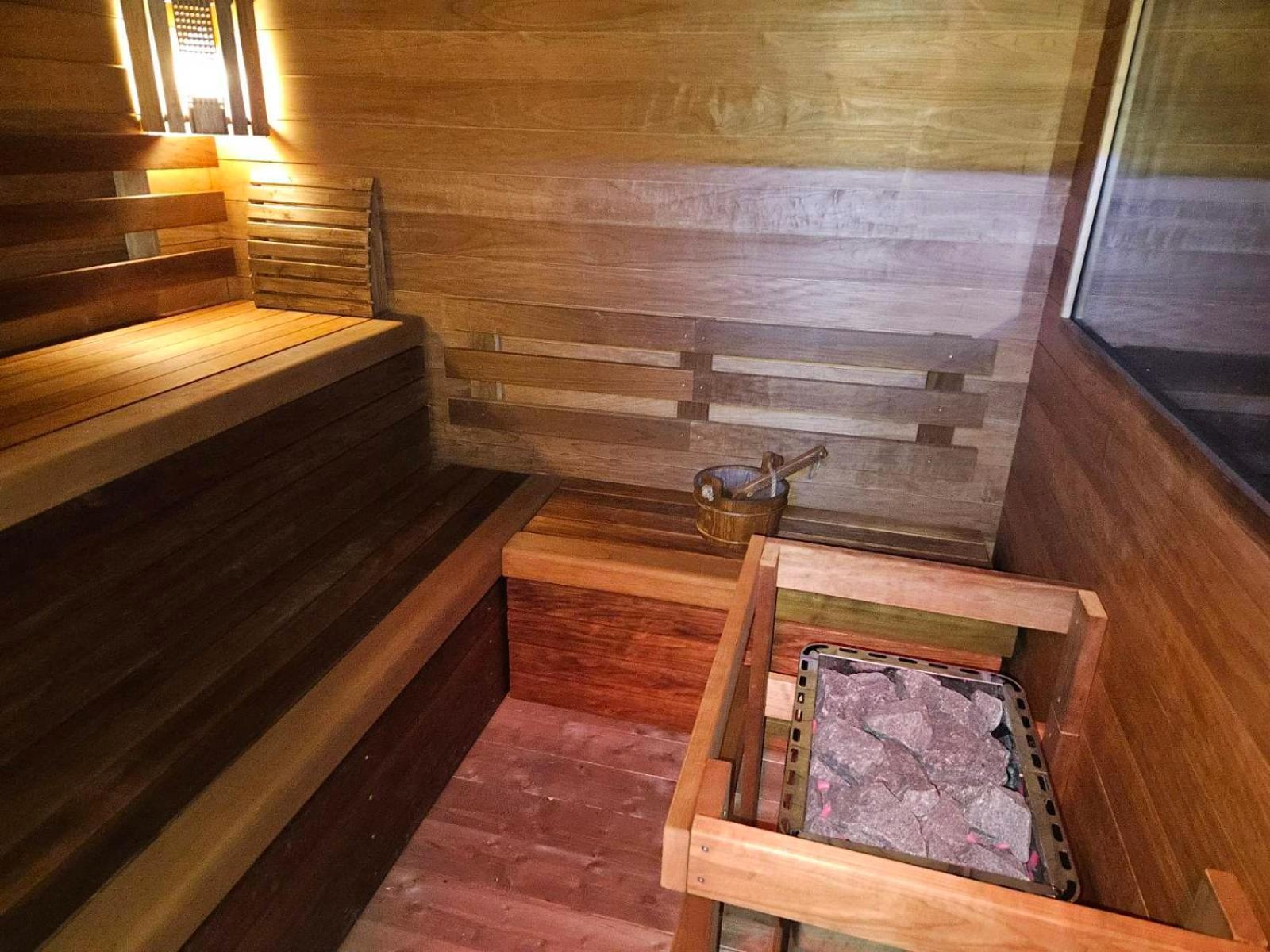 Apartmanovy Dom Krivan Bešeňová Екстериор снимка