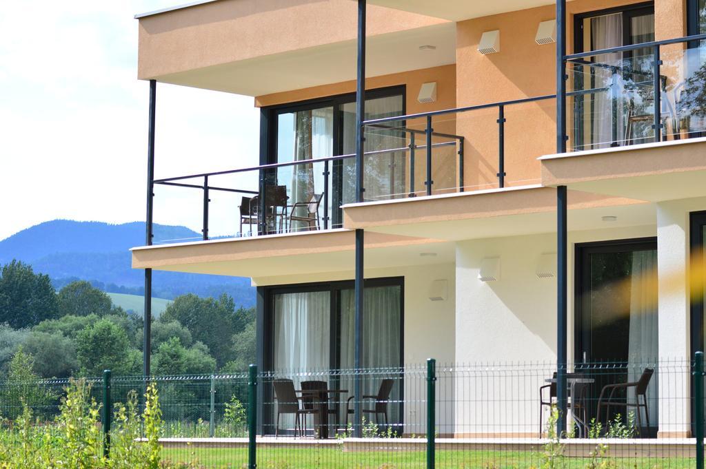 Apartmanovy Dom Krivan Bešeňová Екстериор снимка