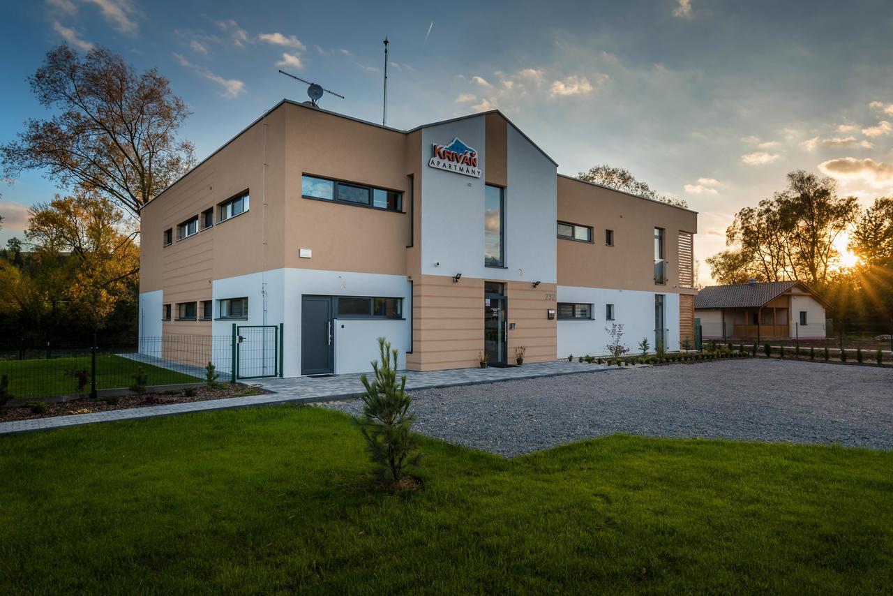 Apartmanovy Dom Krivan Bešeňová Екстериор снимка